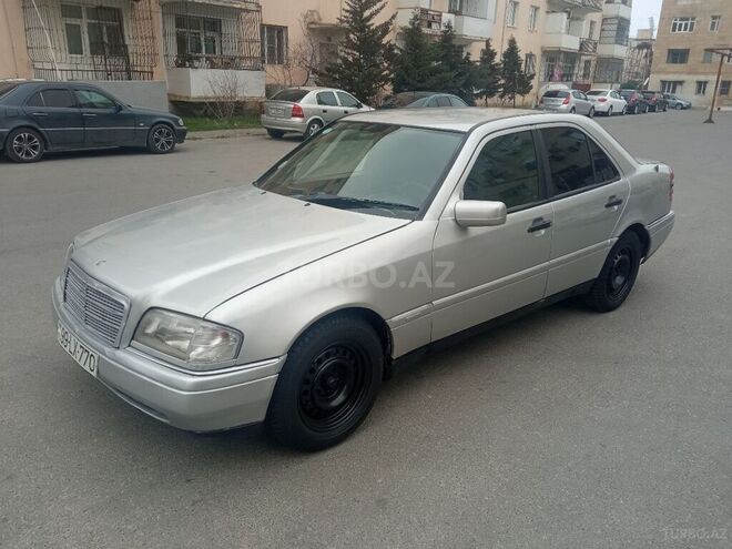 Mercedes C 180 1993, 211,318 km - 1.8 l - Bakı