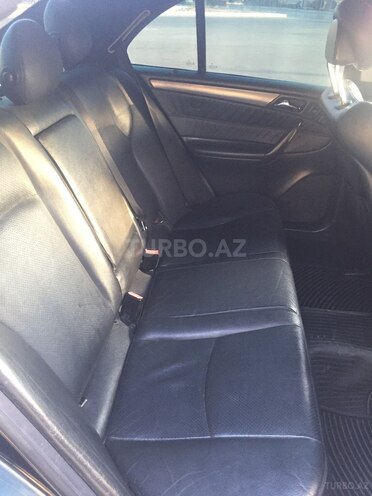 Mercedes C 200 2001, 180,073 km - 2.0 l - Sumqayıt