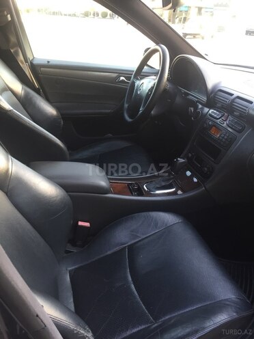 Mercedes C 200 2001, 180,073 km - 2.0 l - Sumqayıt