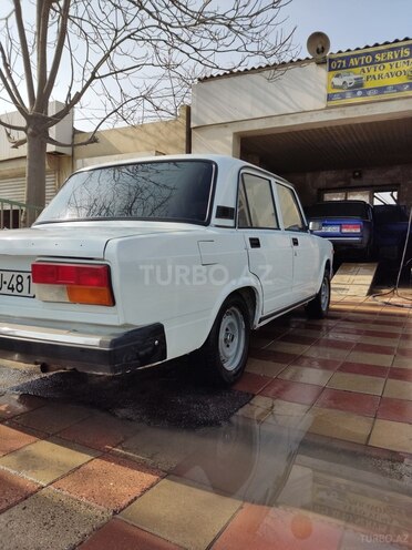 LADA (VAZ) 2107 2005, 112,480 km - 1.6 l - Salyan