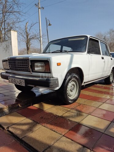 LADA (VAZ) 2107 2005, 112,480 km - 1.6 l - Salyan