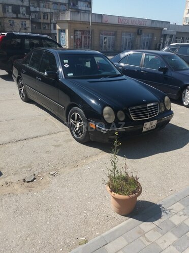 Mercedes E 320 2000, 230,000 km - 3.2 l - Bakı