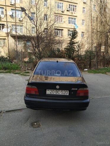 BMW 523 1996, 325,000 km - 2.5 l - Bakı