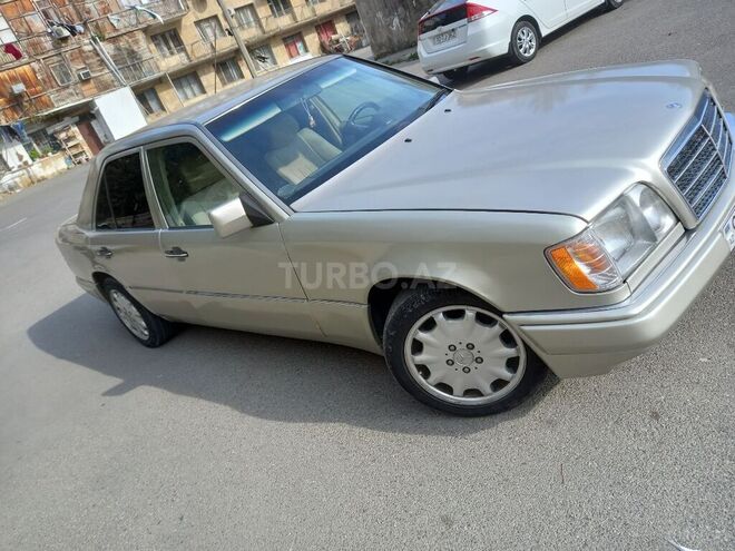 Mercedes E 200 1994, 465,000 km - 2.0 l - Bakı