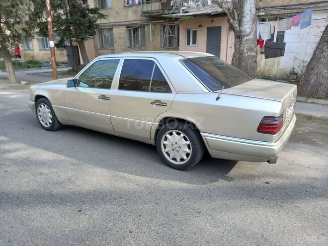 Mercedes E 200 1994, 465,000 km - 2.0 l - Bakı