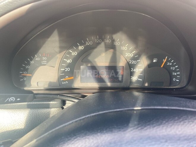 Mercedes C 220 2002, 254,541 km - 2.2 l - Bakı