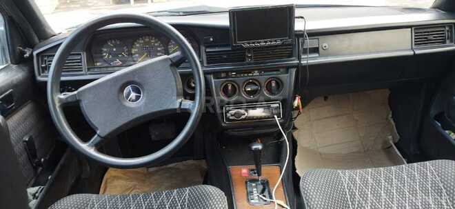 Mercedes 190 1990, 250,000 km - 2.3 л - Bakı