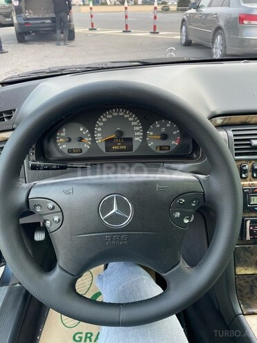 Mercedes E 270 2001, 486,000 km - 2.7 л - Bakı