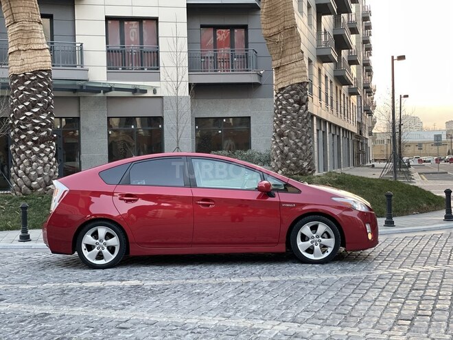 Toyota Prius 2010, 178,000 km - 1.8 l - Bakı