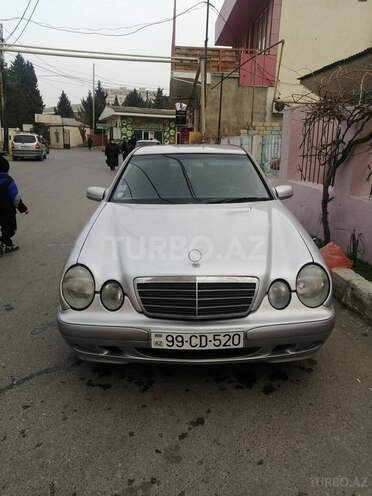 Mercedes E 220 2000, 520,000 km - 2.2 l - Bakı