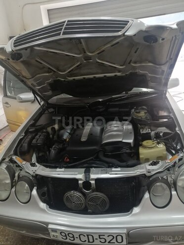 Mercedes E 220 2000, 520,000 km - 2.2 l - Bakı