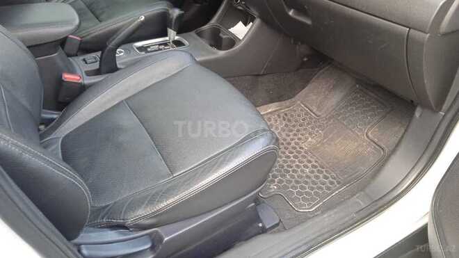 Mitsubishi Outlander 2015, 130,000 km - 3.0 l - Bakı