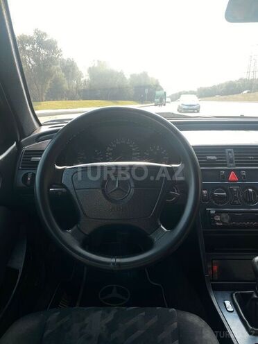 Mercedes C 180 1998, 300,000 km - 1.8 l - Bakı