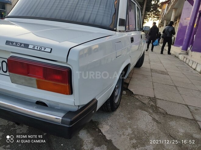 LADA (VAZ) 2107 2010, 100,000 km - 1.6 l - Astara