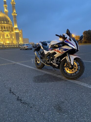Bajaj Dominar 400 2021, 400 km - 0.0 l - Xırdalan