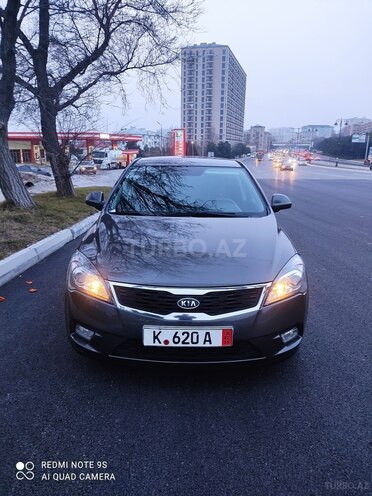 Kia Ceed 2010, 177,000 km - 1.6 l - Bakı