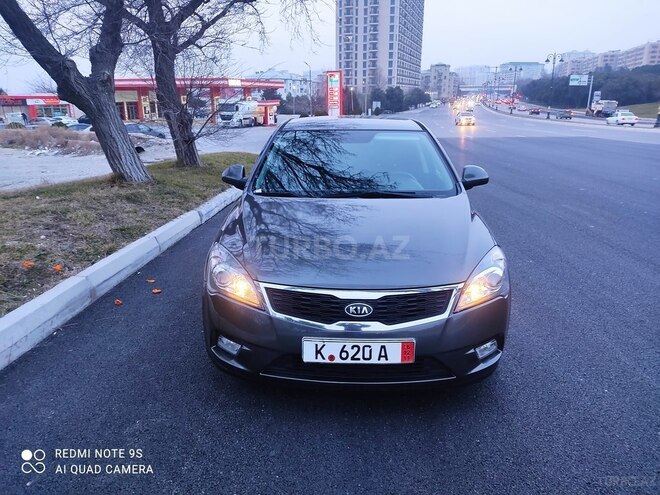 Kia Ceed 2010, 177,000 km - 1.6 l - Bakı