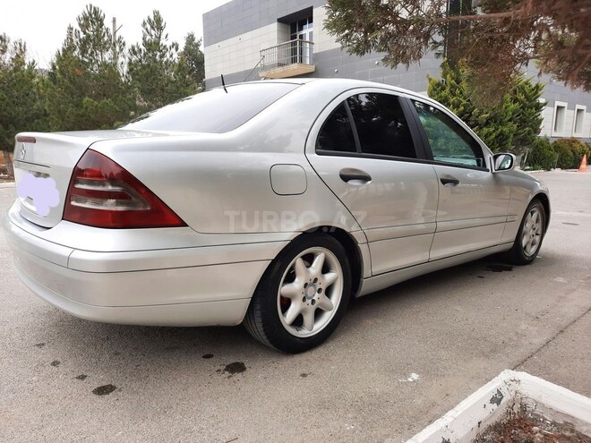 Mercedes C 220 2001, 338,000 km - 2.2 л - Bakı