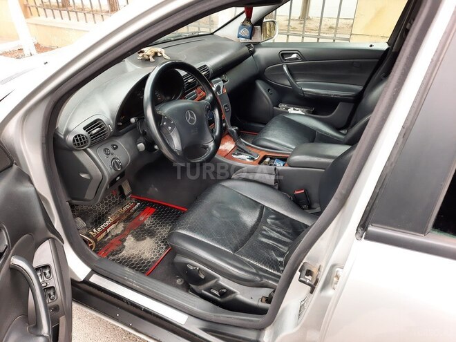 Mercedes C 220 2001, 338,000 km - 2.2 л - Bakı
