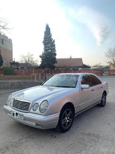 Mercedes E 280 1998, 320,000 km - 2.8 л - Gəncə