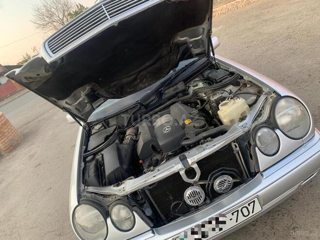 Mercedes E 280 1998, 320,000 km - 2.8 л - Gəncə