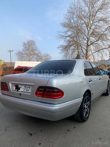 Mercedes E 280 1998, 320,000 km - 2.8 л - Gəncə