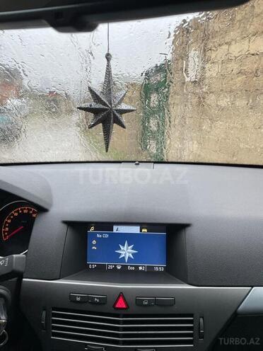 Opel Astra 2006, 200,000 km - 1.3 л - Bakı