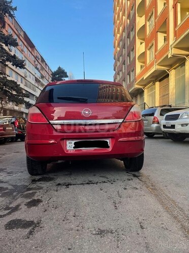 Opel Astra 2006, 200,000 km - 1.3 л - Bakı