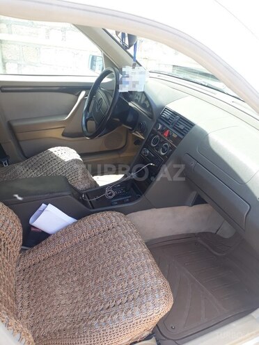 Mercedes C 200 1997, 222,800 km - 2.0 l - Gəncə