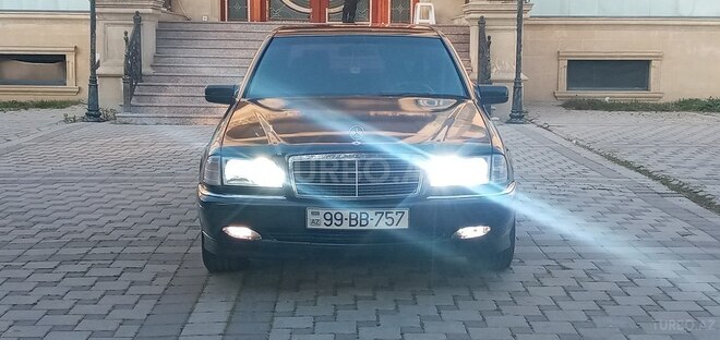 Mercedes C 240 1998, 237,000 km - 2.4 l - Sumqayıt