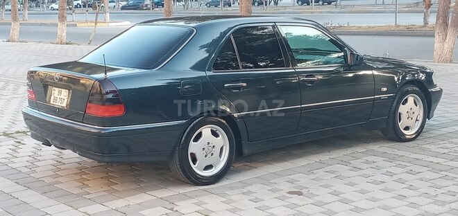Mercedes C 240 1998, 237,000 km - 2.4 l - Sumqayıt