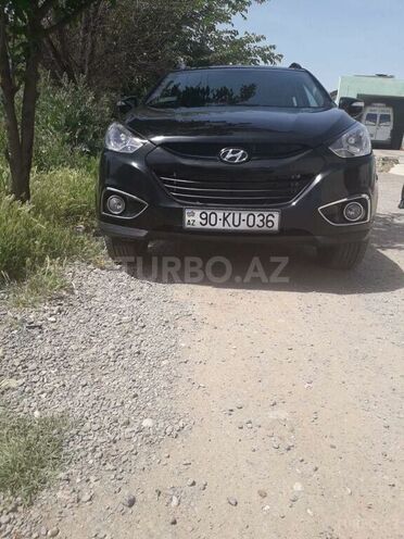 Hyundai ix35 2011, 225,000 km - 2.0 л - Qazax