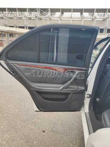 Mercedes E 270 2000, 518,000 km - 2.7 l - Sumqayıt