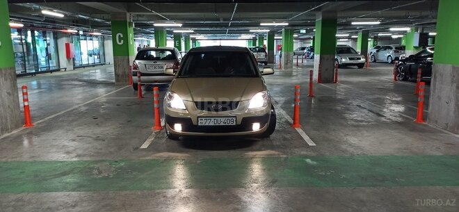 Kia Rio 2005, 245,000 km - 1.4 l - Bakı