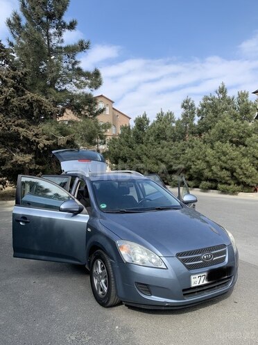 Kia Ceed 2009, 196,000 km - 1.6 l - Bakı