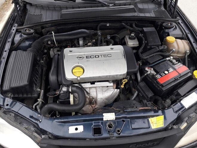 Opel Vectra 1999, 296,535 km - 1.6 l - Sumqayıt