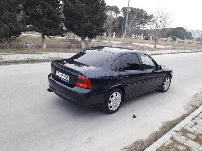 Opel Vectra 1999, 296,535 km - 1.6 l - Sumqayıt