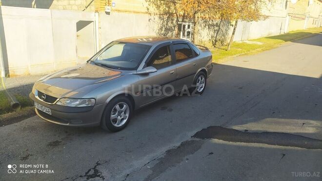 Opel Vectra 1996, 237,213 km - 1.8 л - Zaqatala