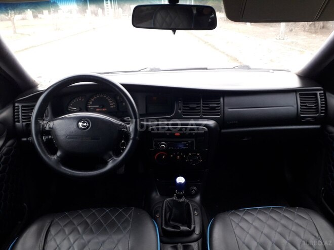 Opel Vectra 1999, 296,535 km - 1.6 l - Sumqayıt