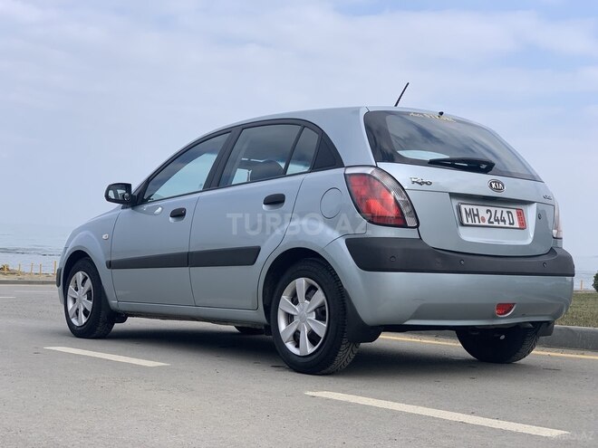 Kia Rio 2005, 135,000 km - 1.5 l - Sumqayıt