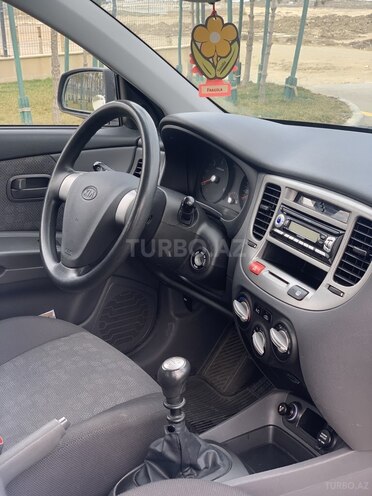 Kia Rio 2005, 135,000 km - 1.5 l - Sumqayıt