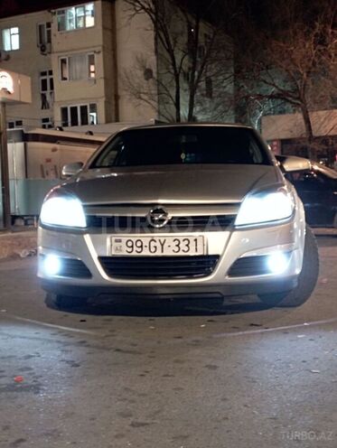 Opel Astra 2005, 270,000 km - 1.4 l - Sumqayıt