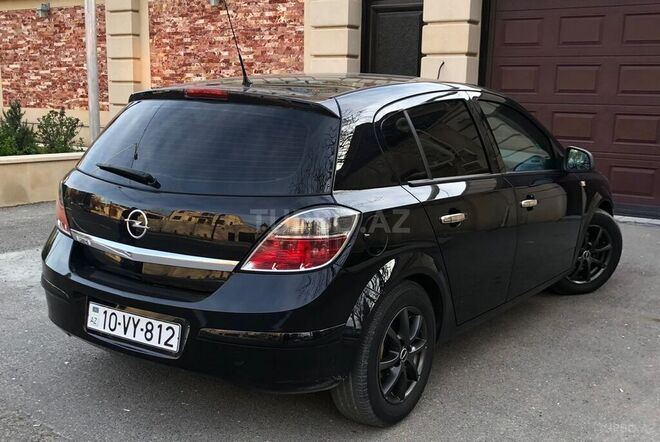Opel Astra 2009, 134,000 km - 1.4 l - Bakı