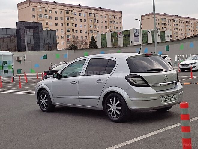 Opel Astra 2005, 270,000 km - 1.4 l - Sumqayıt