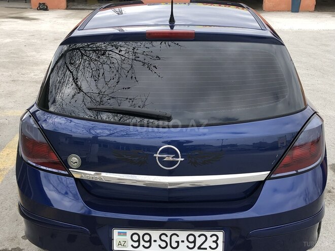 Opel Astra 2005, 250,000 km - 2.0 l - Bakı
