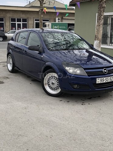 Opel Astra 2005, 250,000 km - 2.0 l - Bakı
