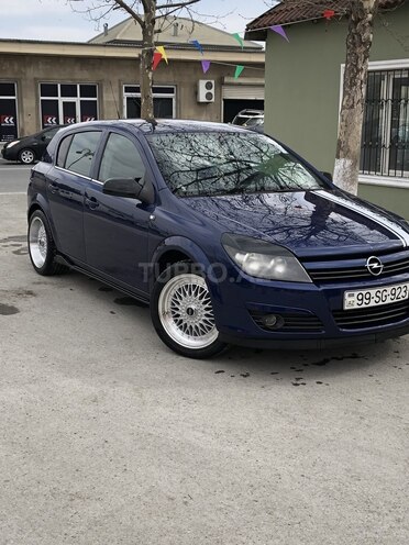 Opel Astra 2005, 250,000 km - 2.0 l - Bakı