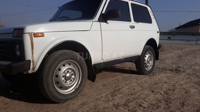 LADA (VAZ) Niva 1994, 222,222 km - 1.6 l - Salyan
