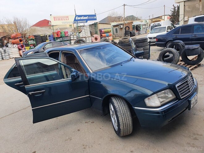 Mercedes C 280 1994, 270,000 km - 2.8 l - Bakı
