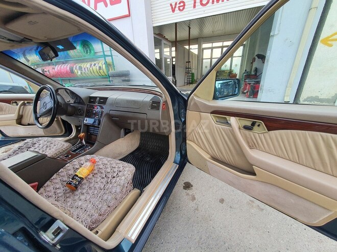 Mercedes C 280 1994, 270,000 km - 2.8 l - Bakı